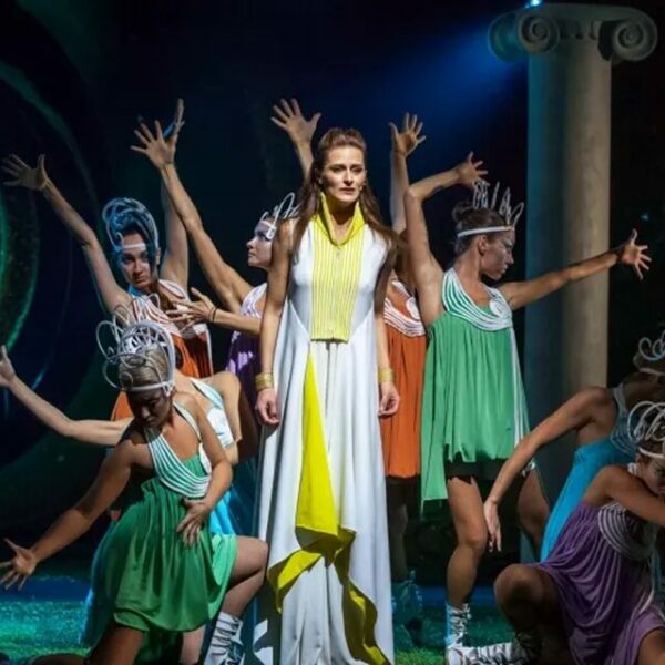 Спектакль «Сон в летнюю ночь»