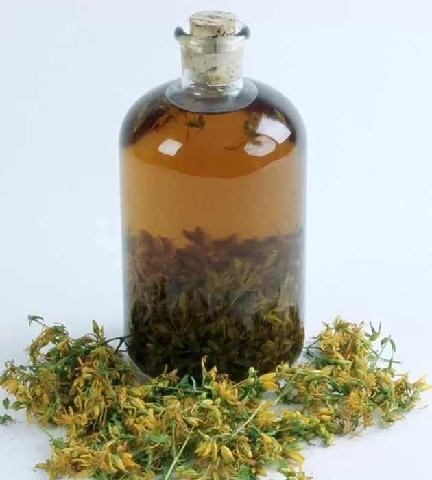 Tinktura z Hypericum. Foto: Globallookpress