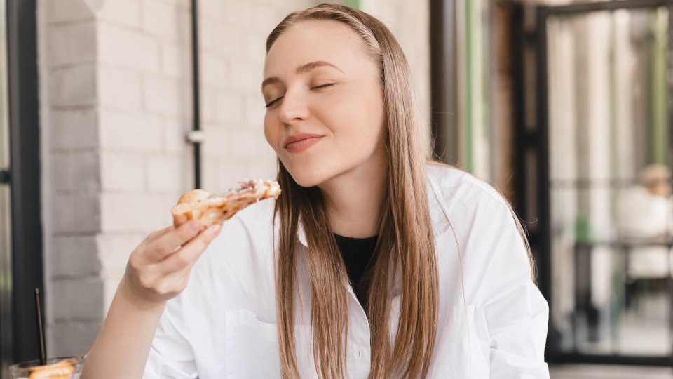 Как справиться с компульсивным перееданием