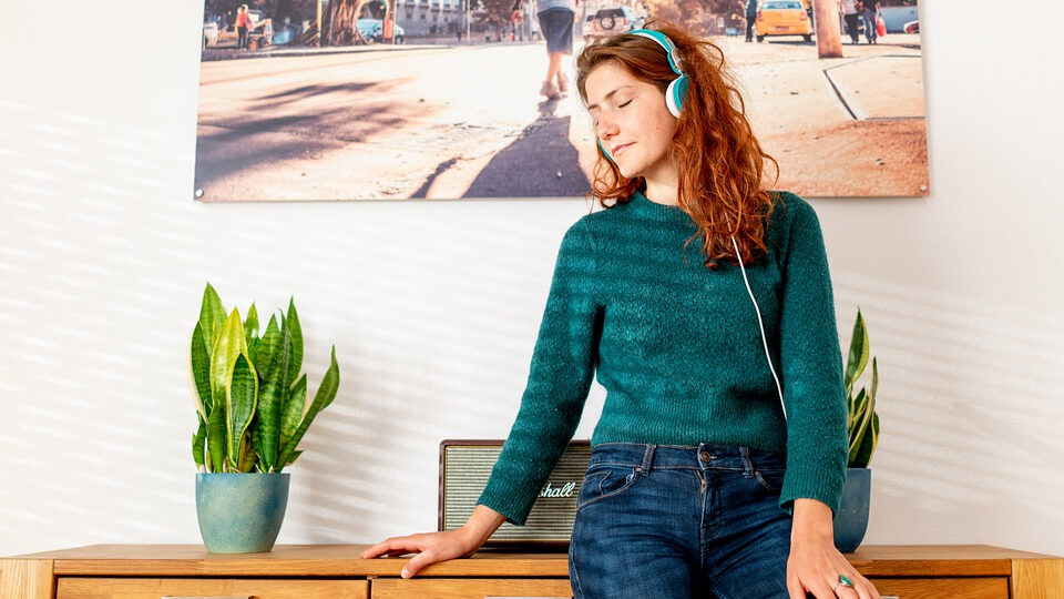 Лучшие наушники для прослушивания музыки 2023 года