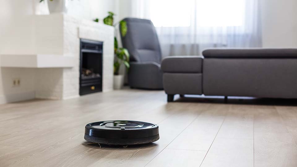 10 лучших бюджетных роботов-пылесосов в 2025 году