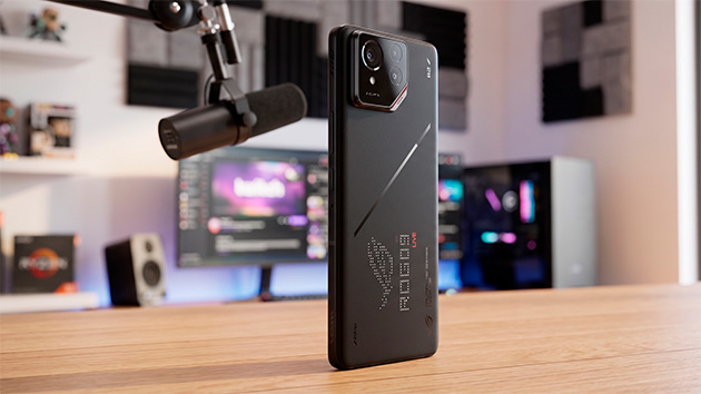 ASUS ROG Phone 9 Pro. Фото: Ян Ляпин / Нейросеть
