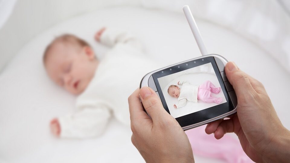 Лучшие видеоняни в 2025 году