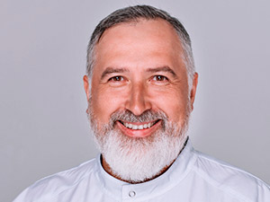 Павел Бахарев
