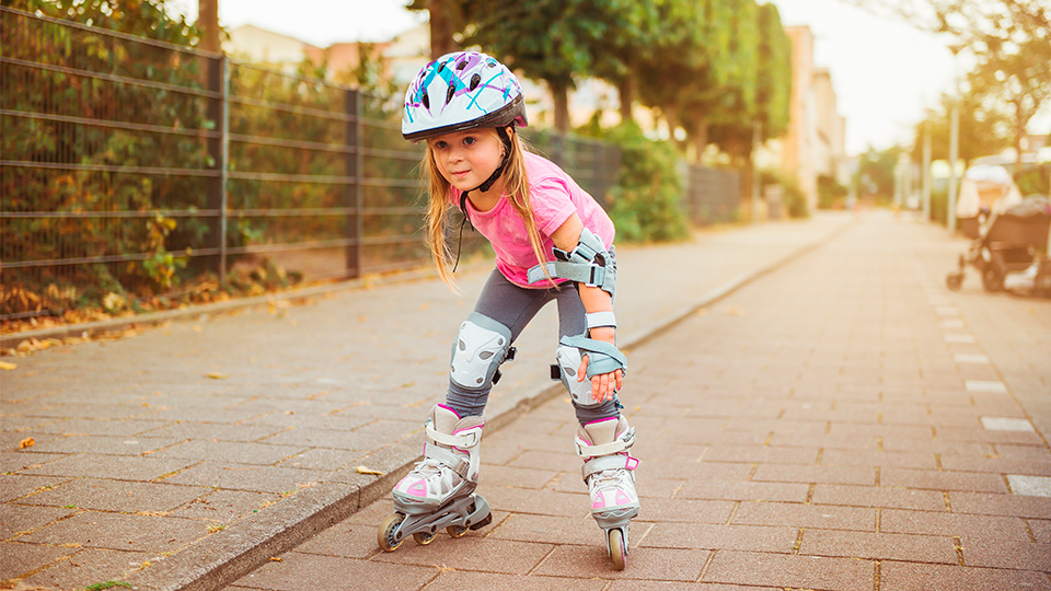 21 лучший детский шлем в 2025 году