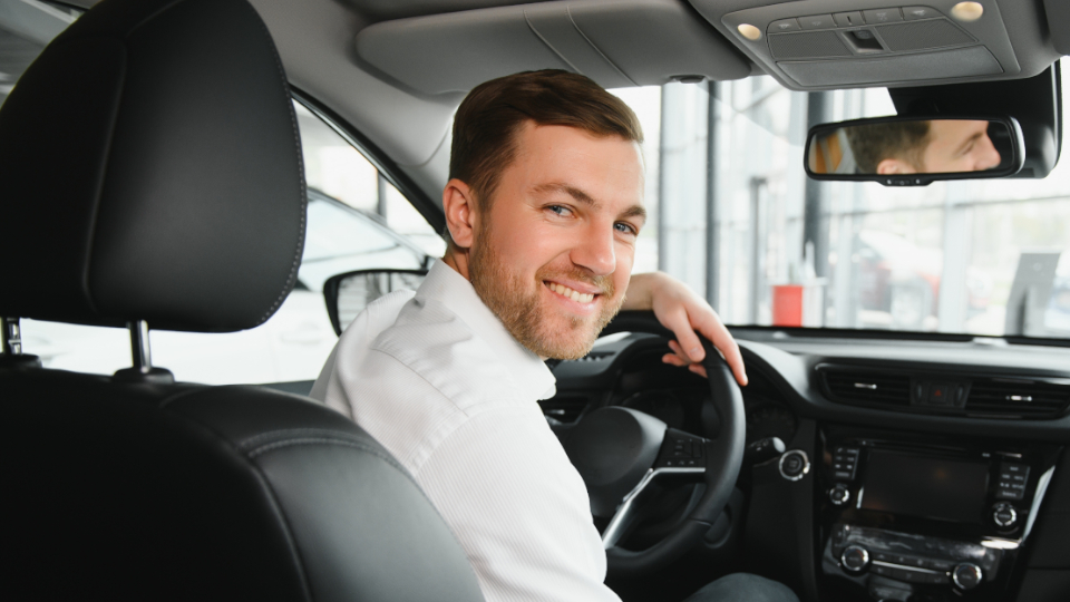 40+ картинок и открыток на День автомобилиста в 2025 году