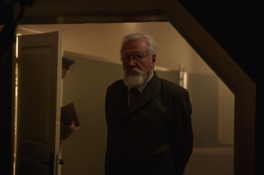 Сериал «Дед Морозов» выходит 10 мая на НТВ