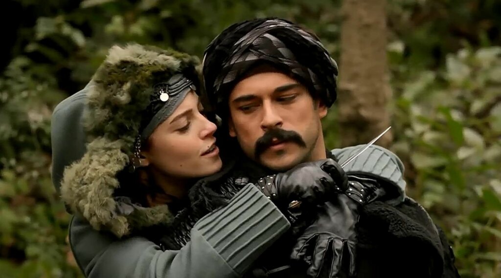 Почему Хюррем-султан была против влюбленности Михримах в Малкочоглу Бали-бея