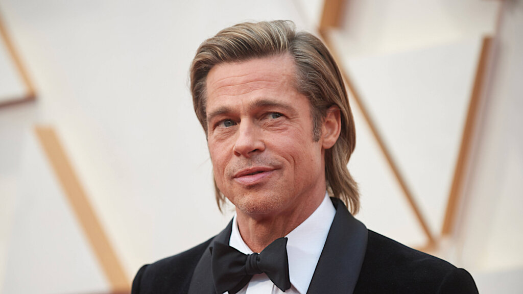 Источник сообщил, что Брэд Питт не собирается жениться до конца жизни