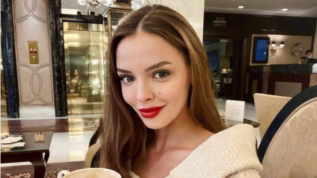 Муж снял на видео, как актриса Марина Орлова родила двойню