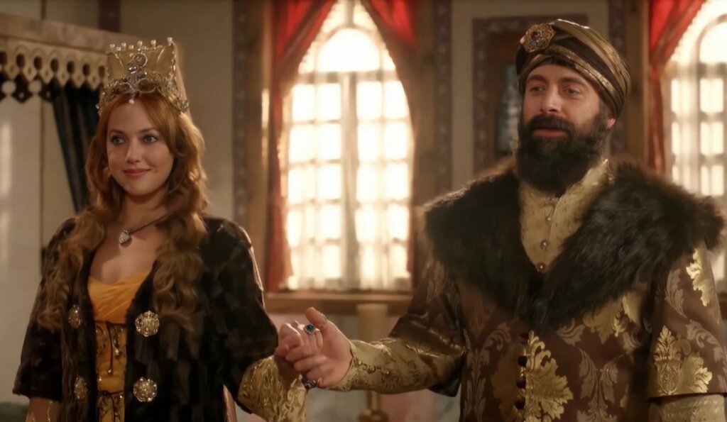 Лучшие пары из турецких сериалов, которые заставят поверить в настоящую любовь