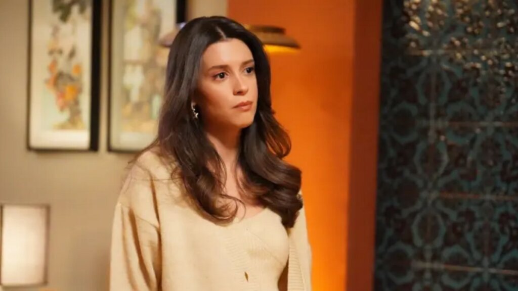 Она уходит: Пелин все же покинет сериал «Зимородок»