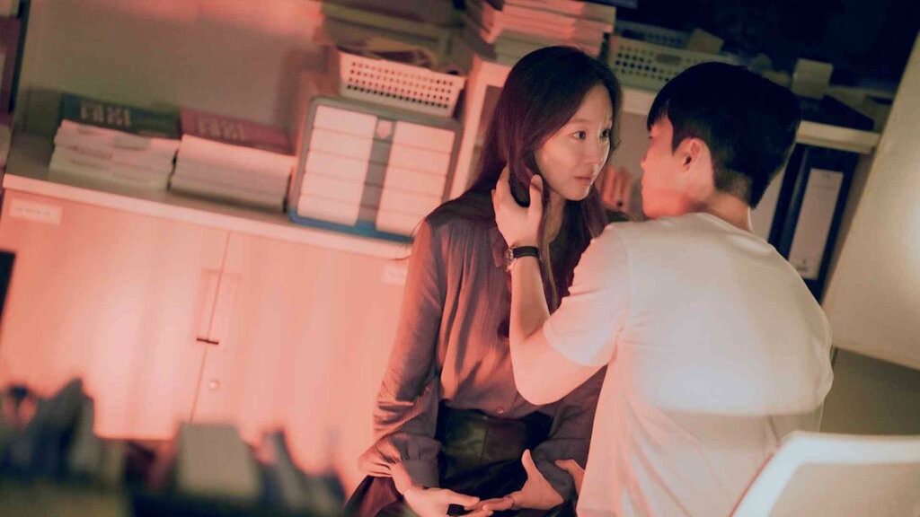 «Полночный роман в хагвоне». Одна из лучших дорам 2024 года