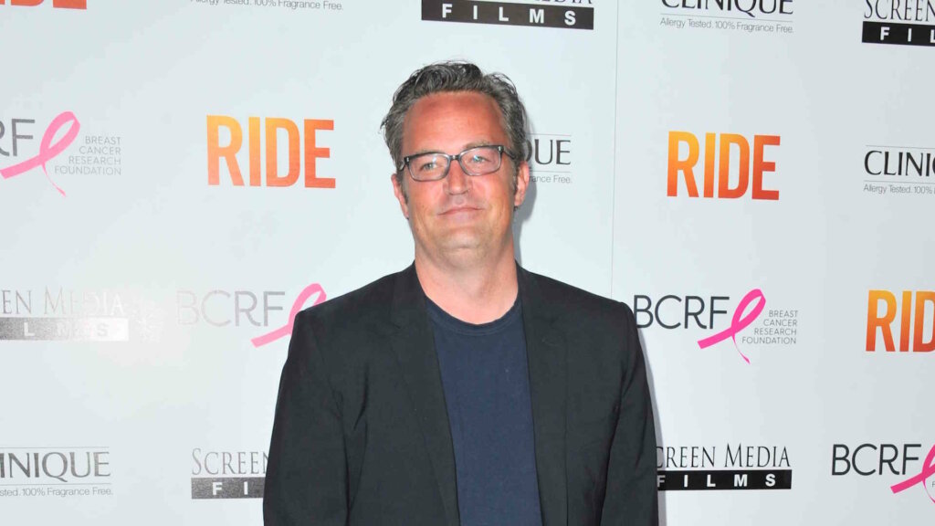 Создательница сериала «Друзья» Марта Кауффман сделала заявление о Мэттью Перри