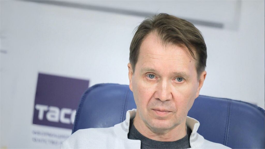 Помощник Евгения Миронова раскрыл правду о его здоровье