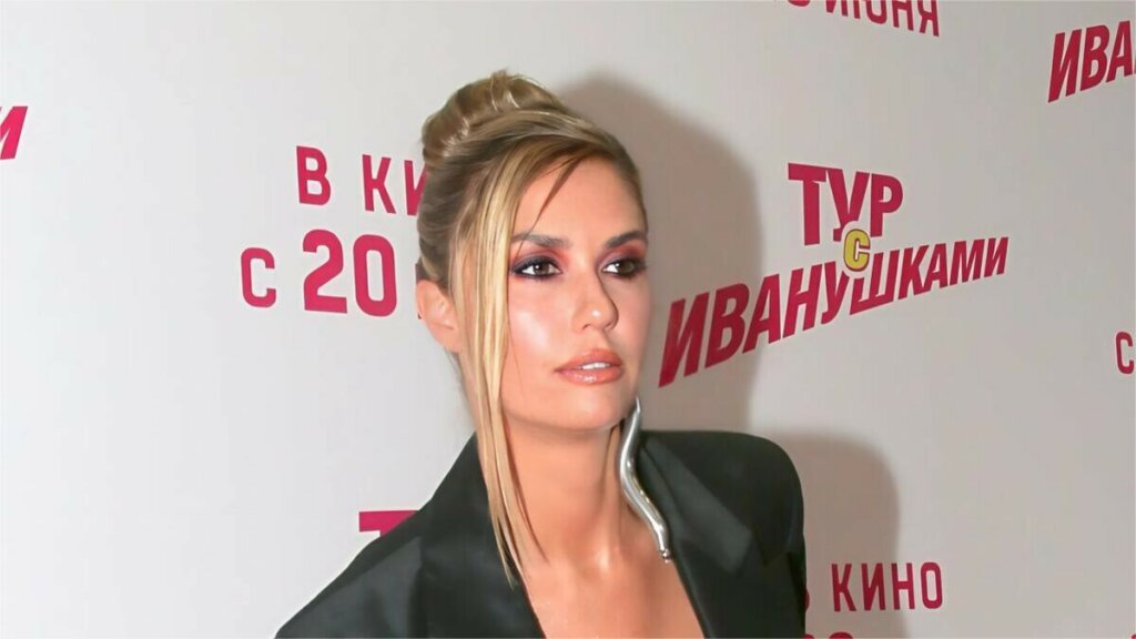 Агата Муцениеце сделала шокирующее признание о сыне и собственном будущем: «Все круги ада»