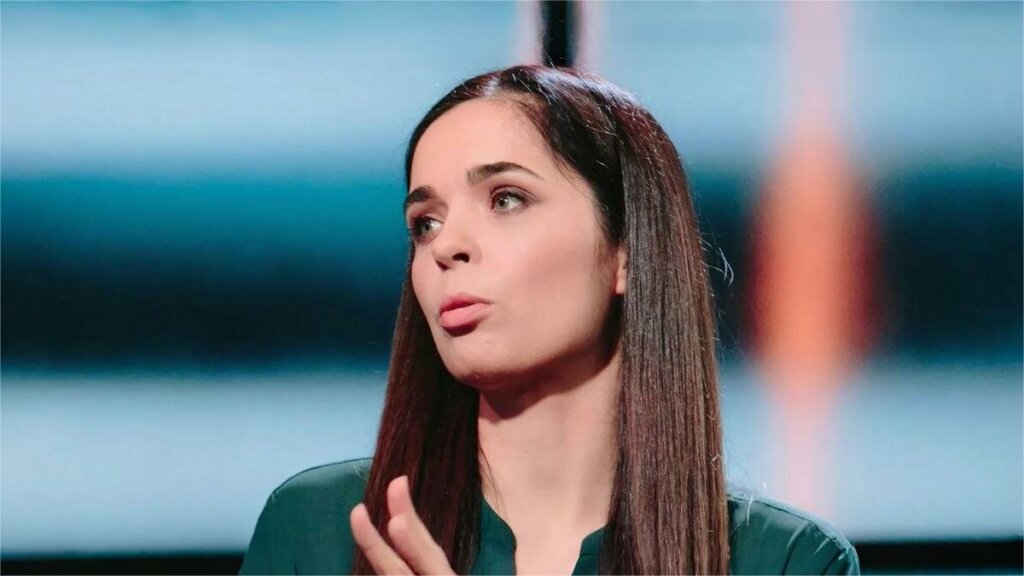 Одинокая и отчаявшаяся Юлия Ахмедова решила заморозить яйцеклетку после прогноза астролога