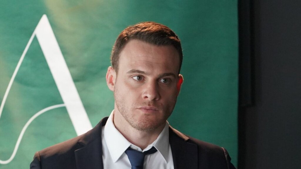 Керем Бюрсин рассказал о переломе позвоночника: «Смогу ли я когда-нибудь ходить?»