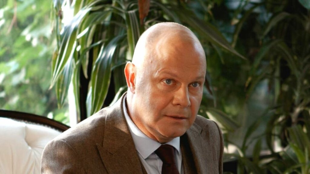 Измены, психбольница, шестеро детей и жена-гимнастка: куда пропал Алексей Кортнев