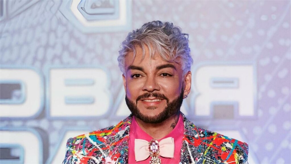 Филипп Киркоров забрал дочь и сына из дубайской школы