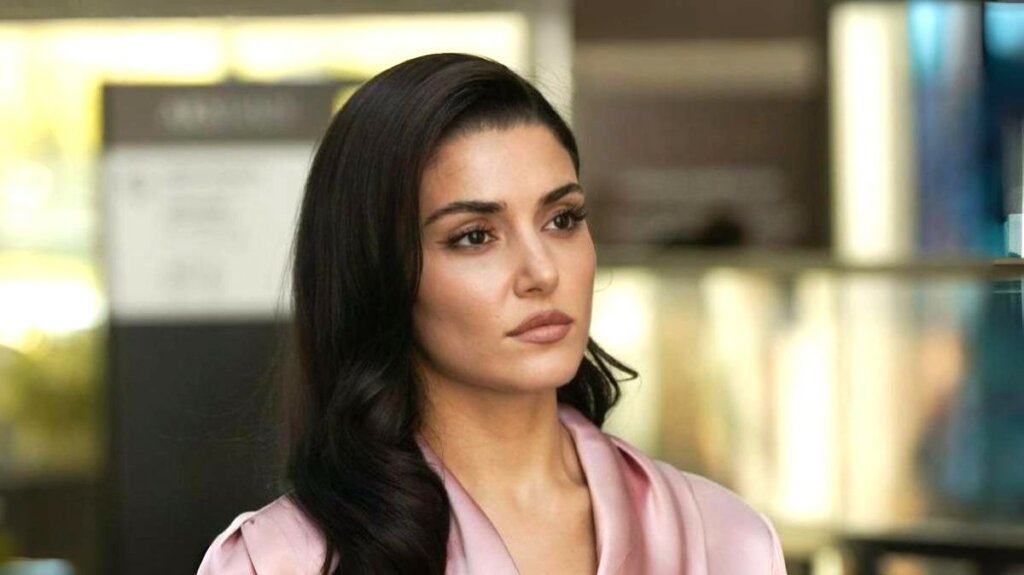 Звезда турдизи Ханде Эрчел высказалась о критике своей актерской игры