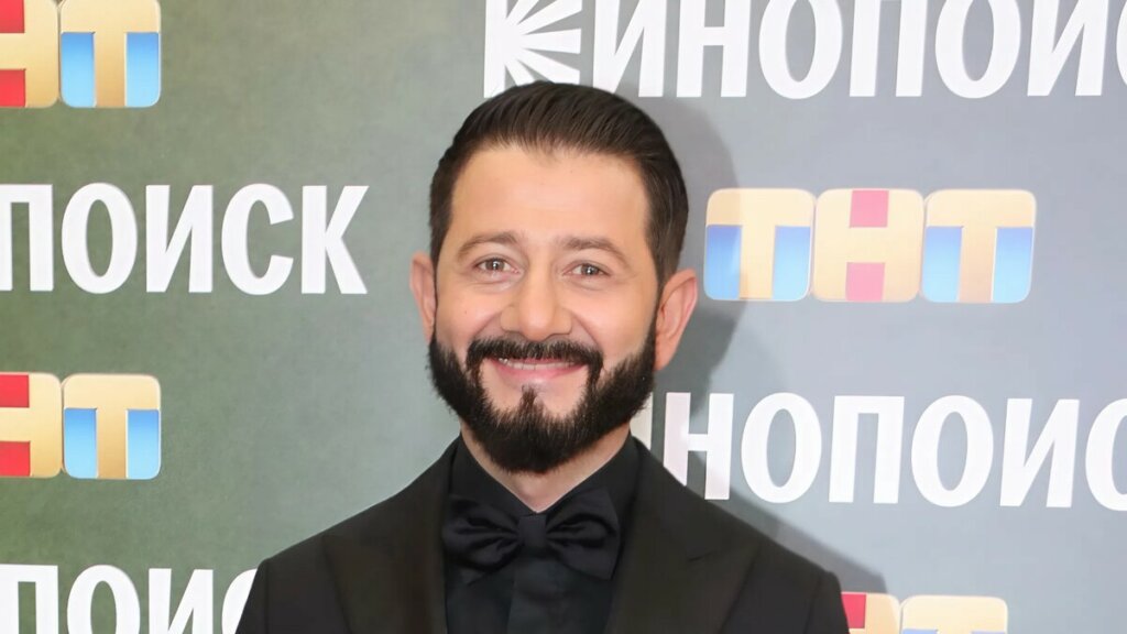 Бросивший жену Михаил Галустян светится от счастья из-за любви к прекрасной Лиле