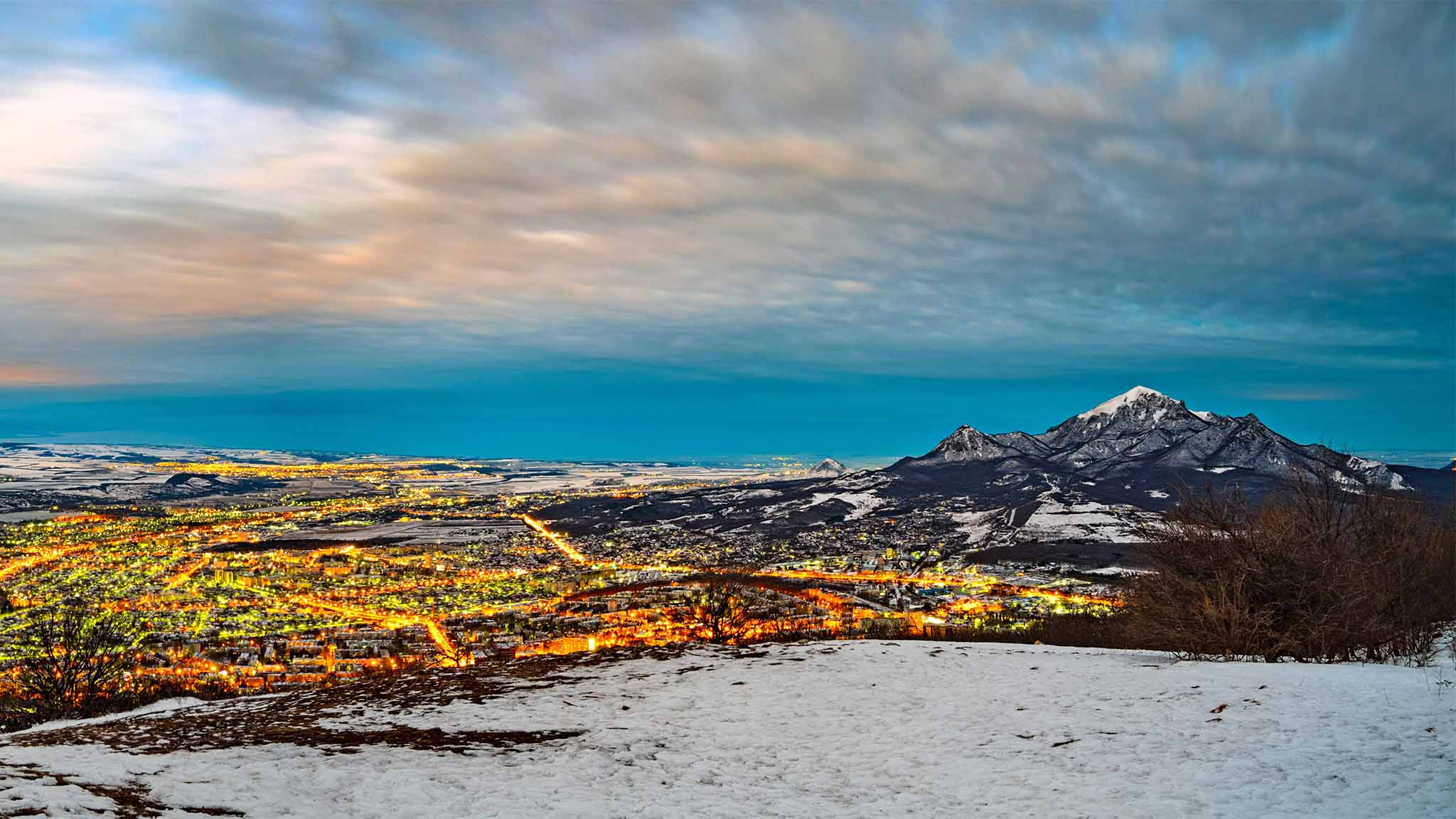 kanatnaya doroga Panorama s gory Mashuk zimoj