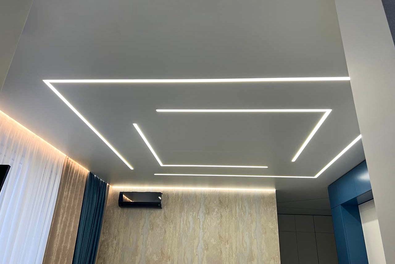 10 лучших компаний по натяжным потолкам в Новосибирске 2024: рейтинг ...