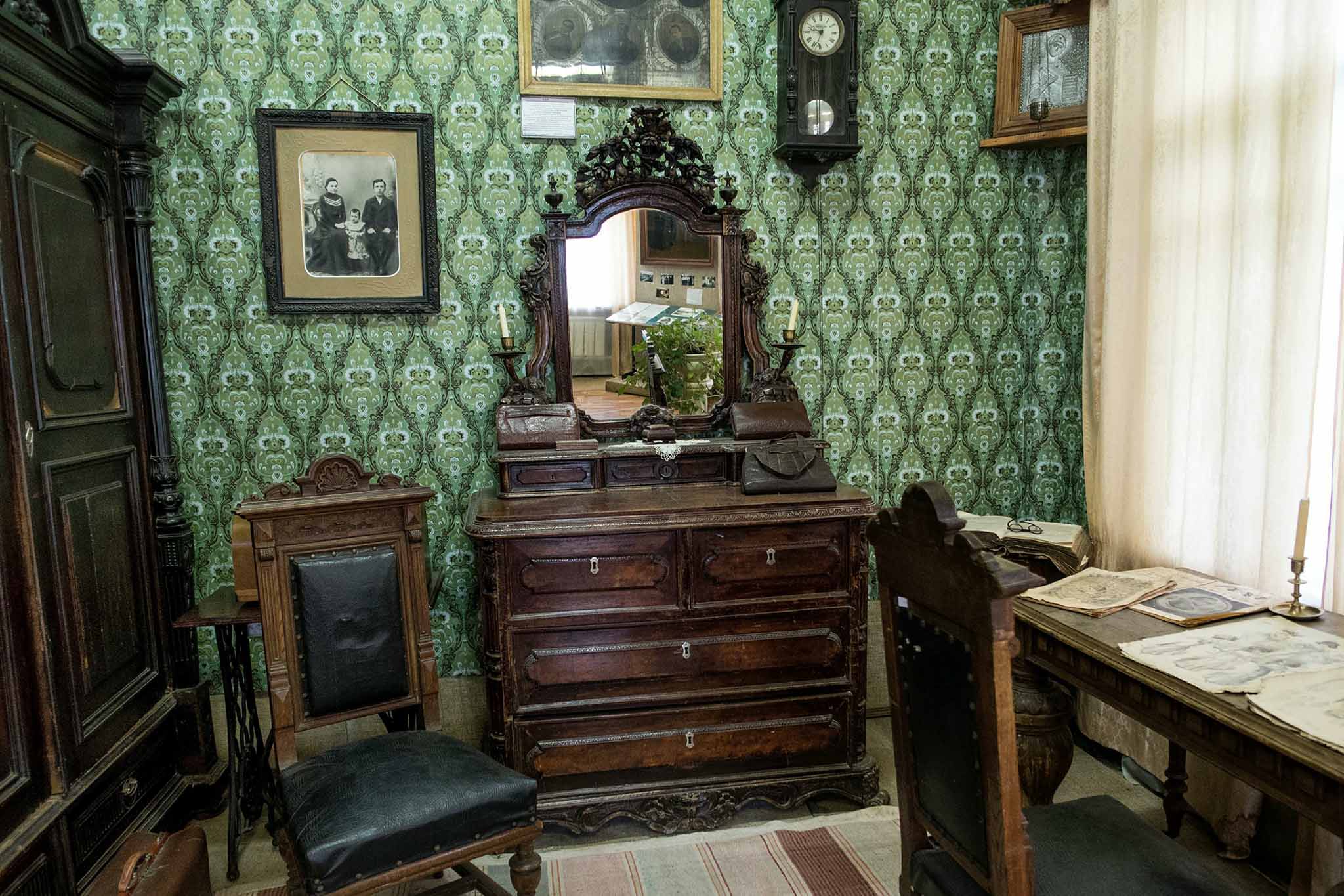 Paypoqda BDSMni tomosha qiling