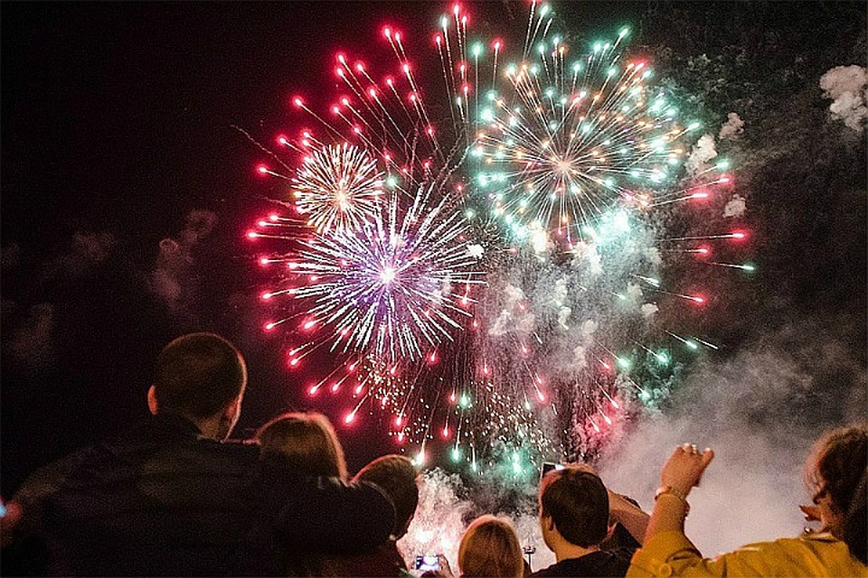 Смотреть Поздравления на День города в Калининграде 2018 в стихах видео Смотреть Поздравления на День города в Калининграде 2018 в стихах видео