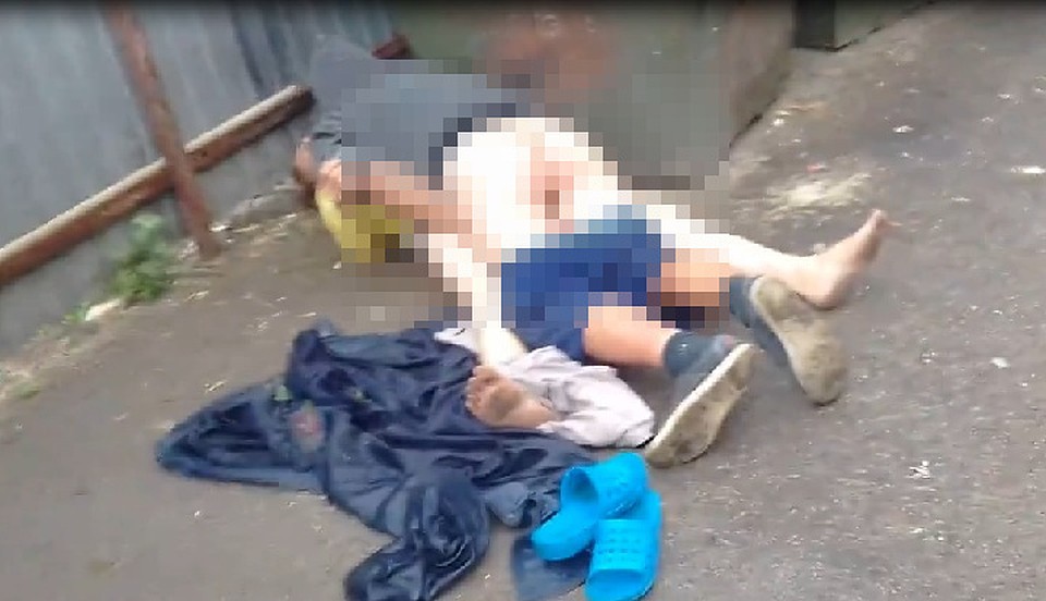 foto-seks-v-rossii-za-garazhami-video