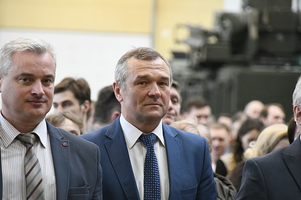 Попов владимир михайлович администрация