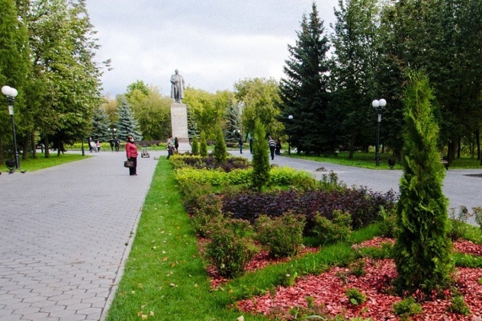 В казанском парке «Крылья Советов» вандалы «оголили