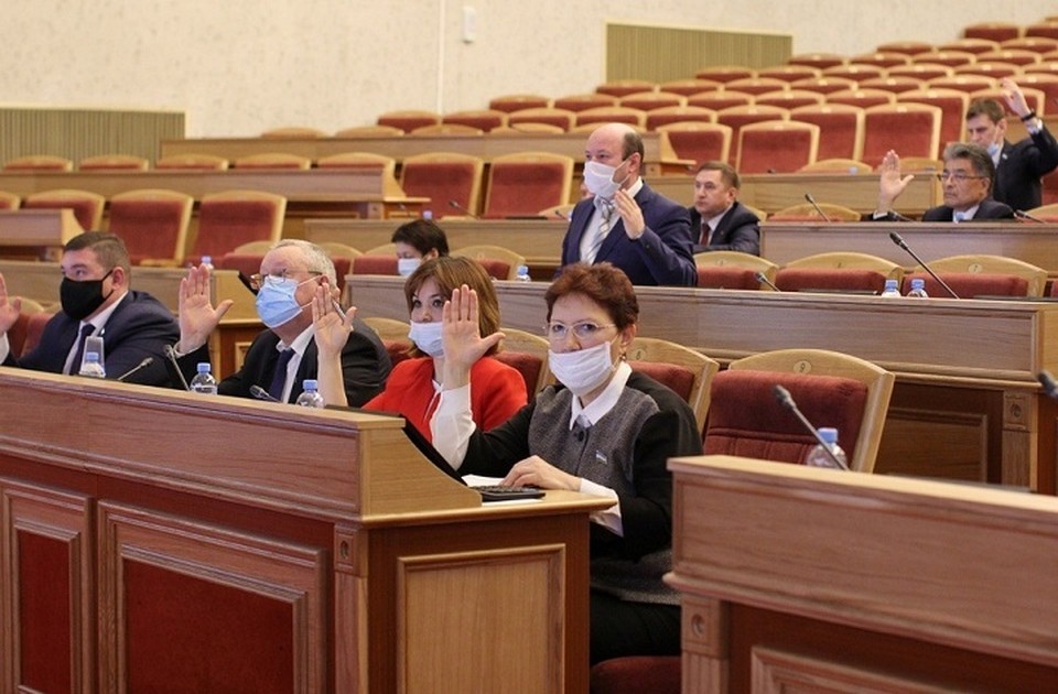 За прошлый год доходы депутатов регионального парламента по сравнению с позапрошлым выросли на 25%. Фото: пресс-служба Госсобрания-Курултая Башкирии