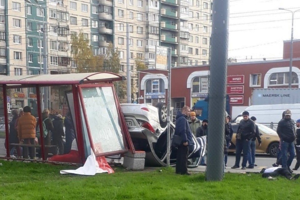 Иномарка гатчина въезд