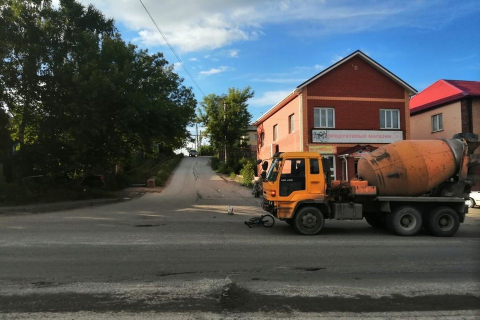 Новосибирск машина сбила