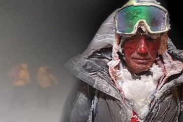 Люди выжили чудом и получили тяжелые обморожения лица и конечностей. Фото: ГУ МЧС ПО КБР.