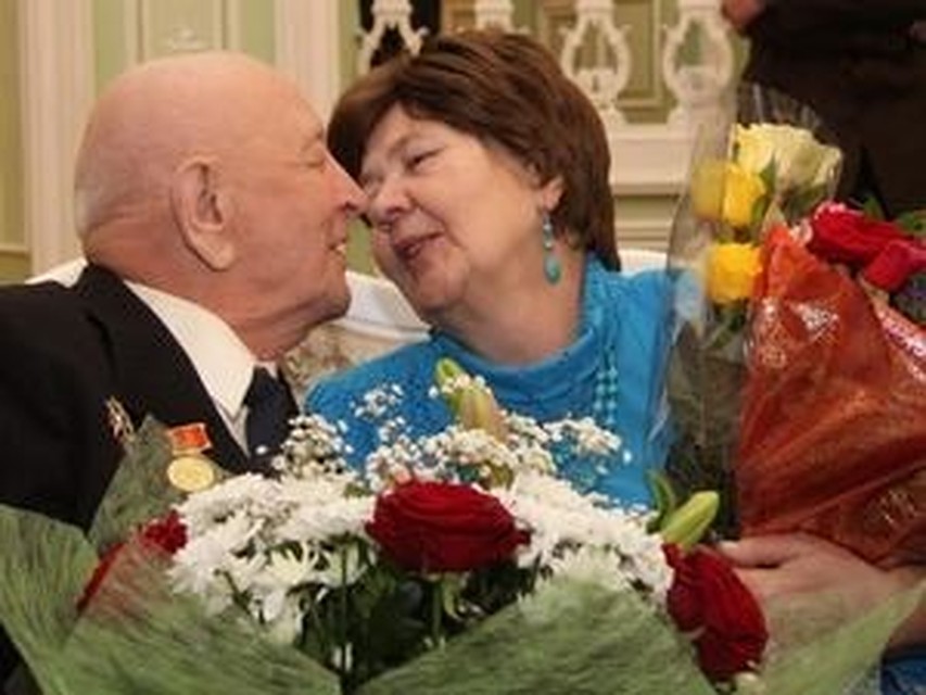Украденное видео молодоженов, азиатки порно онлайн азиатки порно онлайн