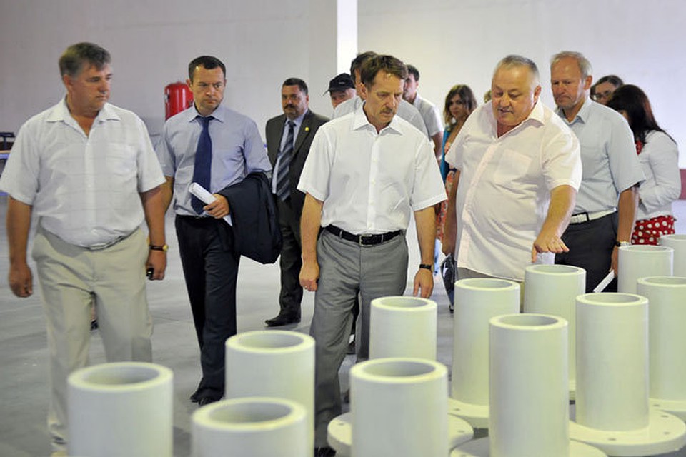 Бобровский ска. Вакансии бобровский. Бобровский сыродельный завод с тройня. Магазин любимый бобровка. Воронеж сыродельный завод.