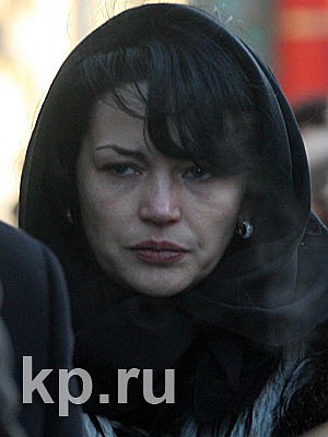 фото вдовы абдуловой задней