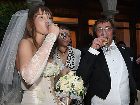 Дмитрий Дибров женился в четвертый раз. Metro