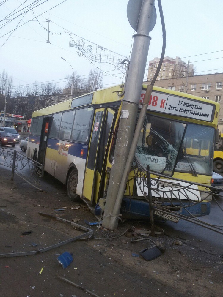 остановка автовокзал. автобус победы липецк. автобус победы. липецкий автобус. автобус победы оформление.
