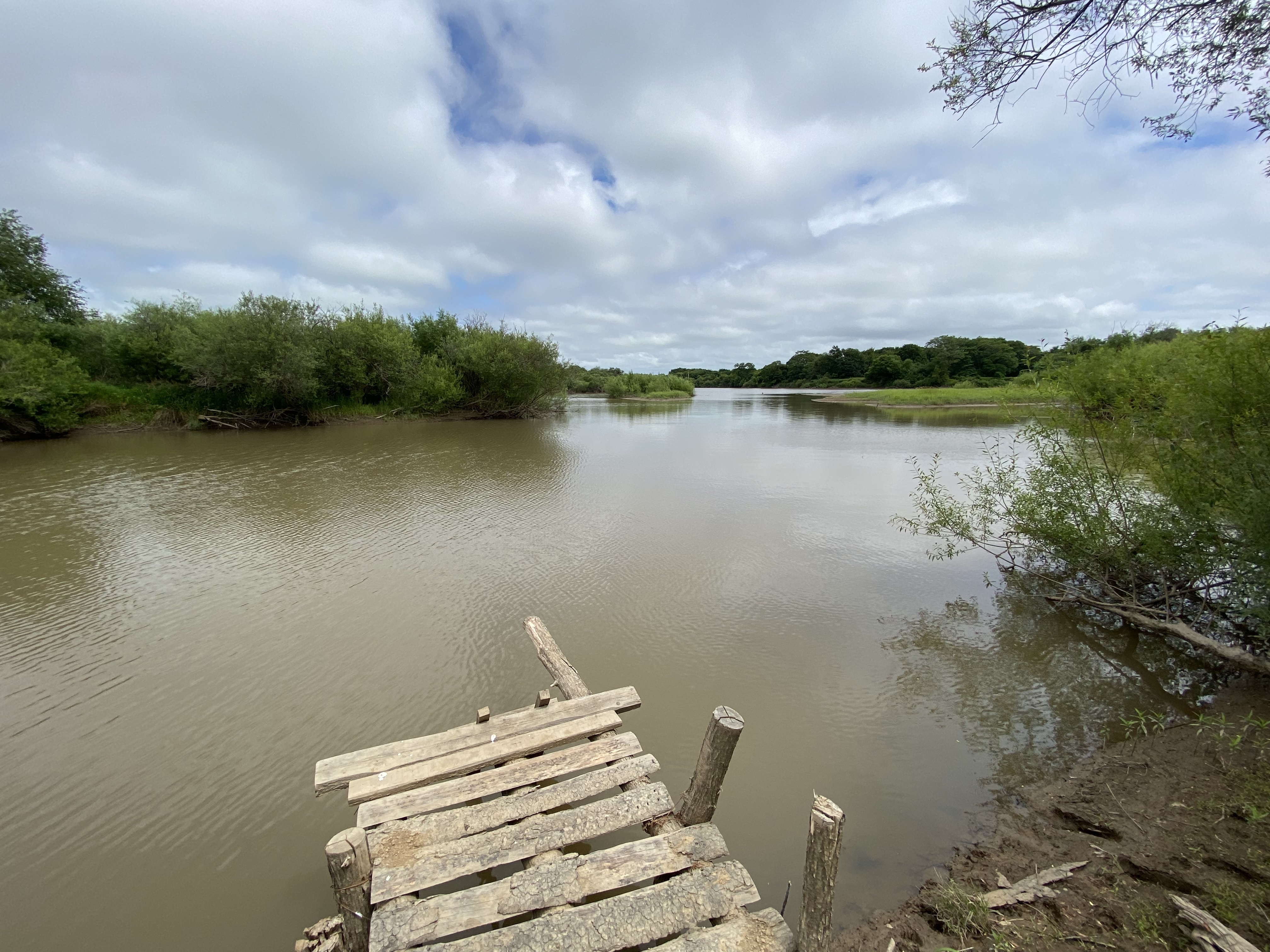 Рыбное место на реке Раздольная