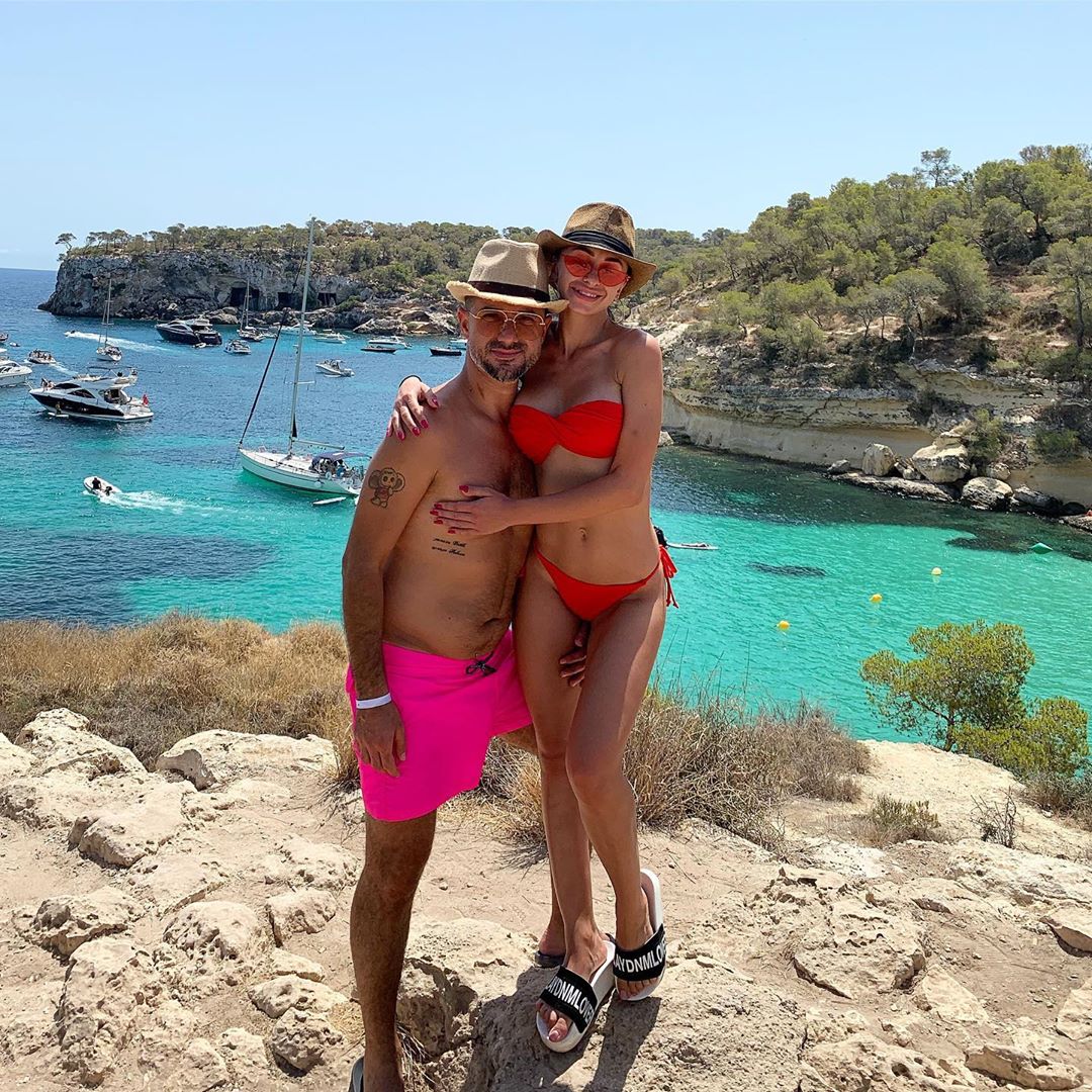 Life is getting real and amazing when you find the person who really feel the same things with you feel the same steps for the future @ahmetowasamia