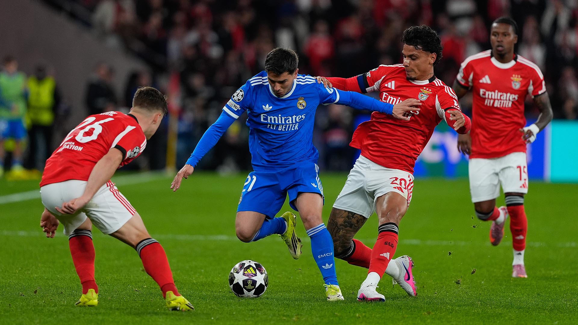 ФК «Реал Мадрид» — ФК «Бенфика». Фото: globallookpress.com/Bruno de Carvalho