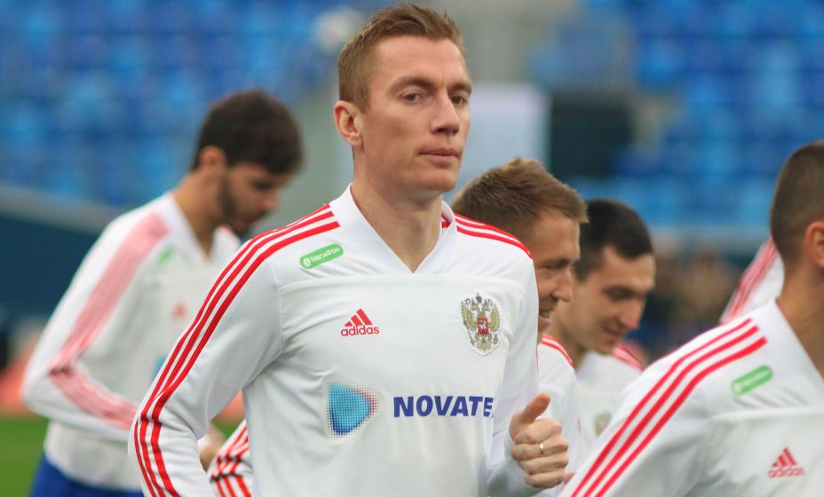 Защитник Андрей Семенов останется в Грозным еще на два года. Фото: Global Look Press.