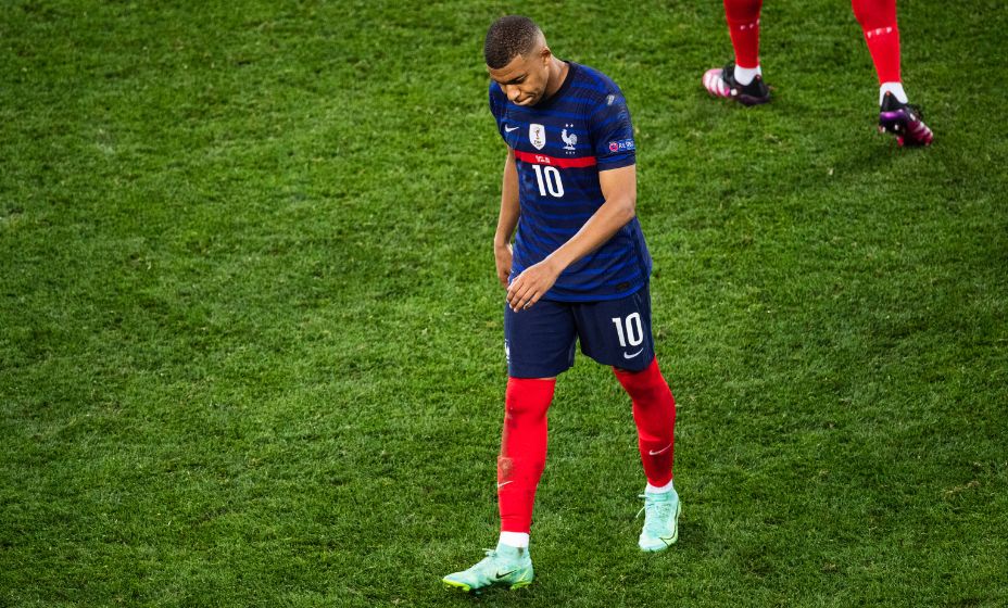 ПСЖ сначала надо сделать все, чтобы  Килиан Мбаппе не ушел бесплатно. Фото: Global Look Press