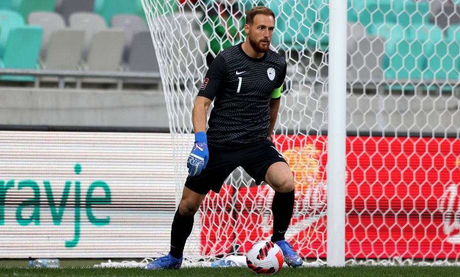 Вратарь Ян Облак - главная звезда сборной Словении, он пять раз признавался лучшим игроком страны. Фото: Global Look Press