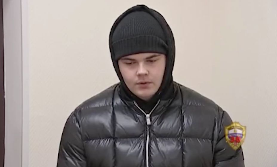 Избивший Дмитрия Соловьева извинился перед олимпийским чемпионом. 
Фото: Кадр из трансляции из зала суда 