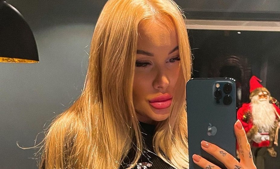 Ирина любит отвечать даже на самые каверзные вопросы. Фото: Instagram Ирины Морозюк